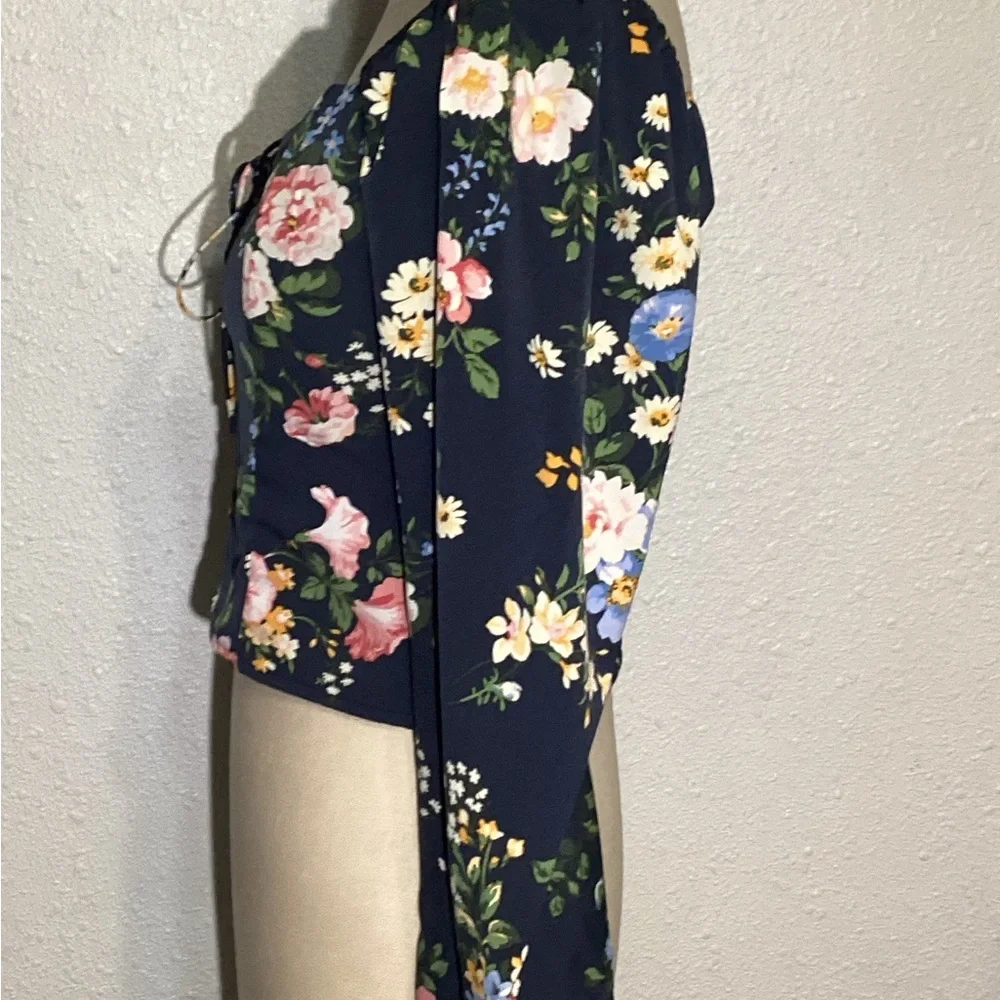 Abercrombie & Fitch chic floral